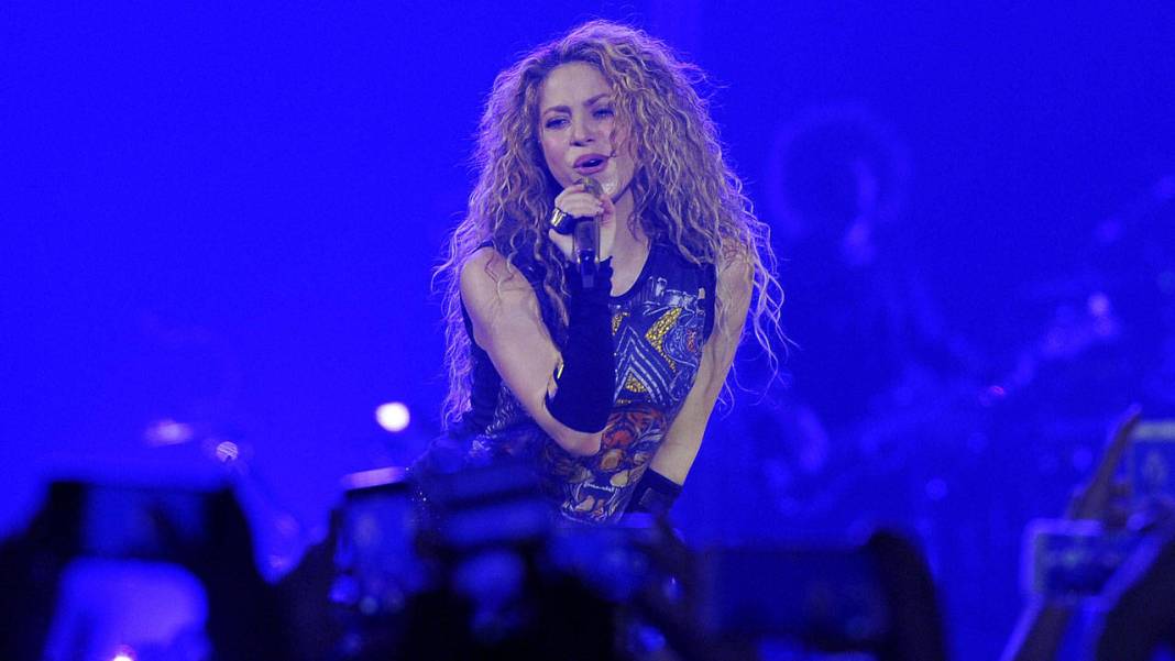 Shakira'ya büyük şok: Vergi kaçırmakla suçlanıyor 8