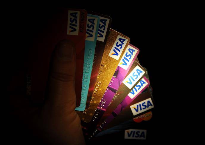 Kredi kartı ile geçinenler dikkat! Kısıtlamalar kapıda 8