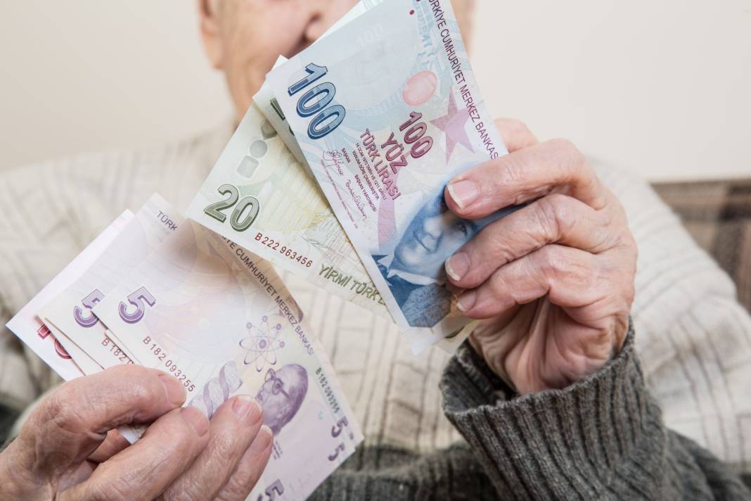 Emeklilere anında 12 bin 500 TL ödeme: Son başvuru 31 Ekim 6