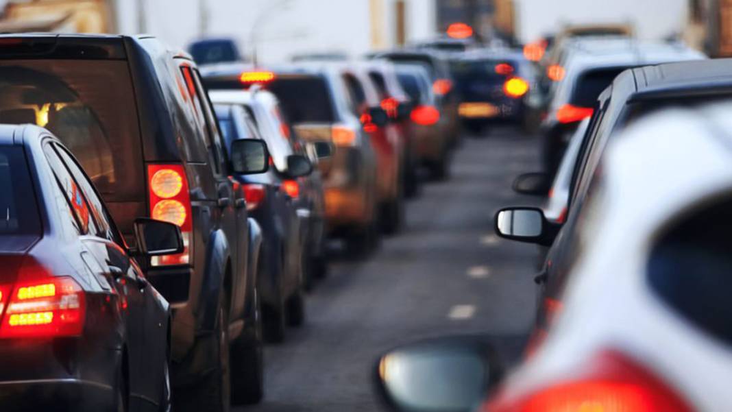 Tüm sürücüleri ilgilendiriyor: Güncel trafik cezaları ne kadar? 19