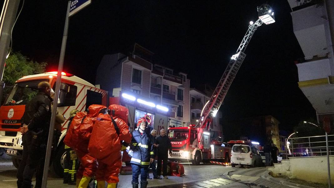 Kocaeli’de 'kimyasal' panik: Binalar boşaltıldı 2