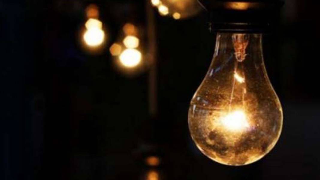 İstanbul'da ilçe ilçe elektrik kesintisi yaşanacak saatler! Bu kez uzun sürecek 2