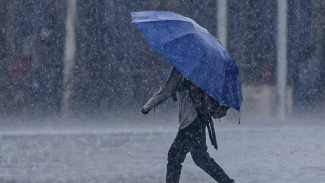 İstanbullular şemsiyesiz sakın çıkmayın! Felaket geliyor 2