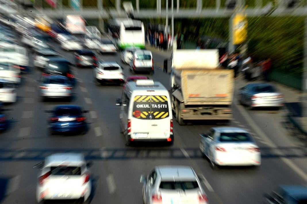 Tüm sürücüleri ilgilendiriyor: Güncel trafik cezaları ne kadar? 18