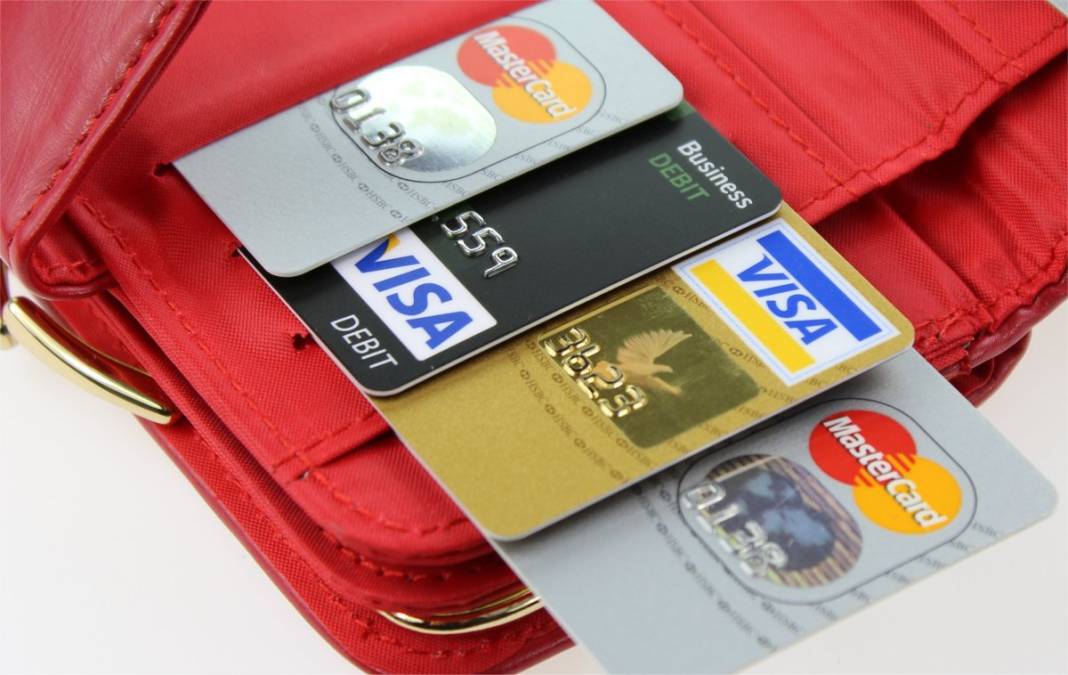 Kredi kartları için yeni dönem başlıyor Taksitli alışveriş devri kapanıyor mu? 11