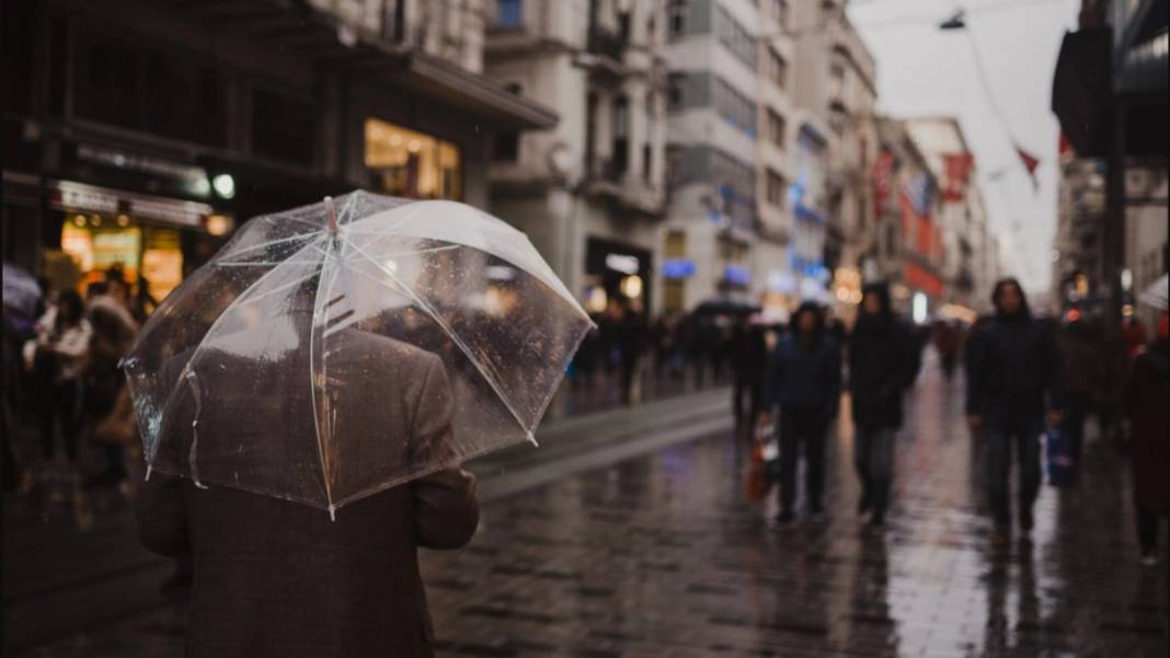 Meteoroloji'den 12 il için uyarı! Çok kuvvetli geliyor 7