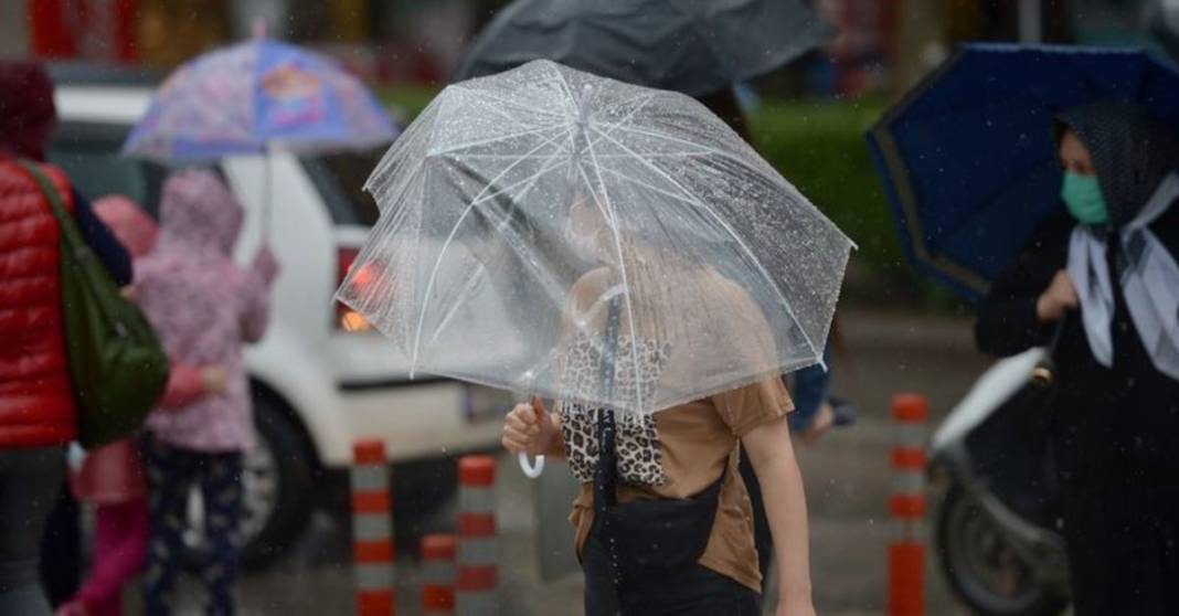 Meteoroloji'den 12 il için uyarı! Çok kuvvetli geliyor 6