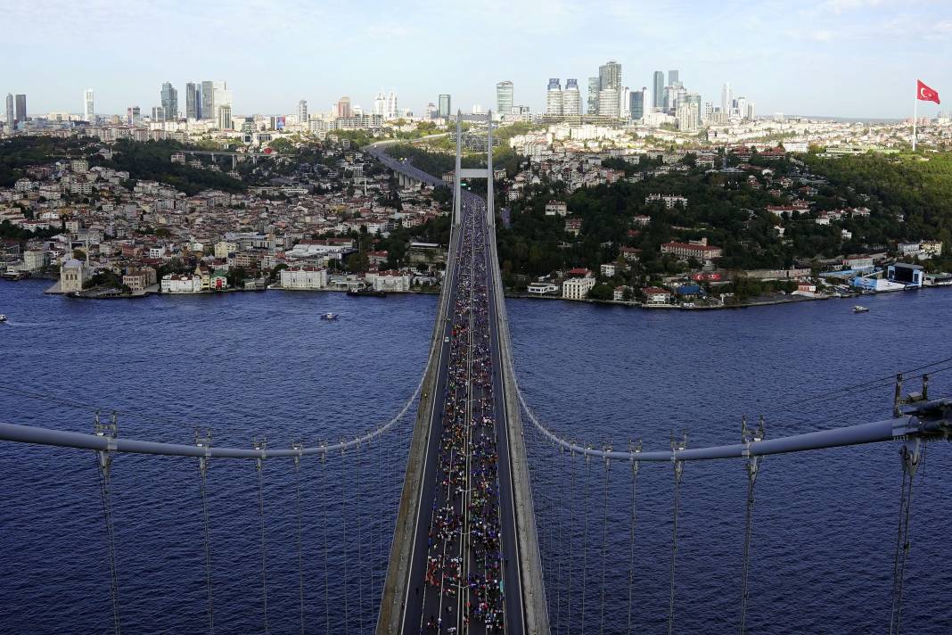 İstanbul Maratonu’nda halk koşusundan renkli görüntüler! 9