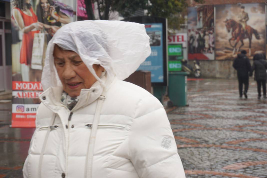 Edirne'de sağanak yağış etkisi sürüyor 4