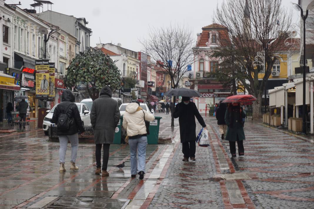Edirne'de sağanak yağış etkisi sürüyor 8