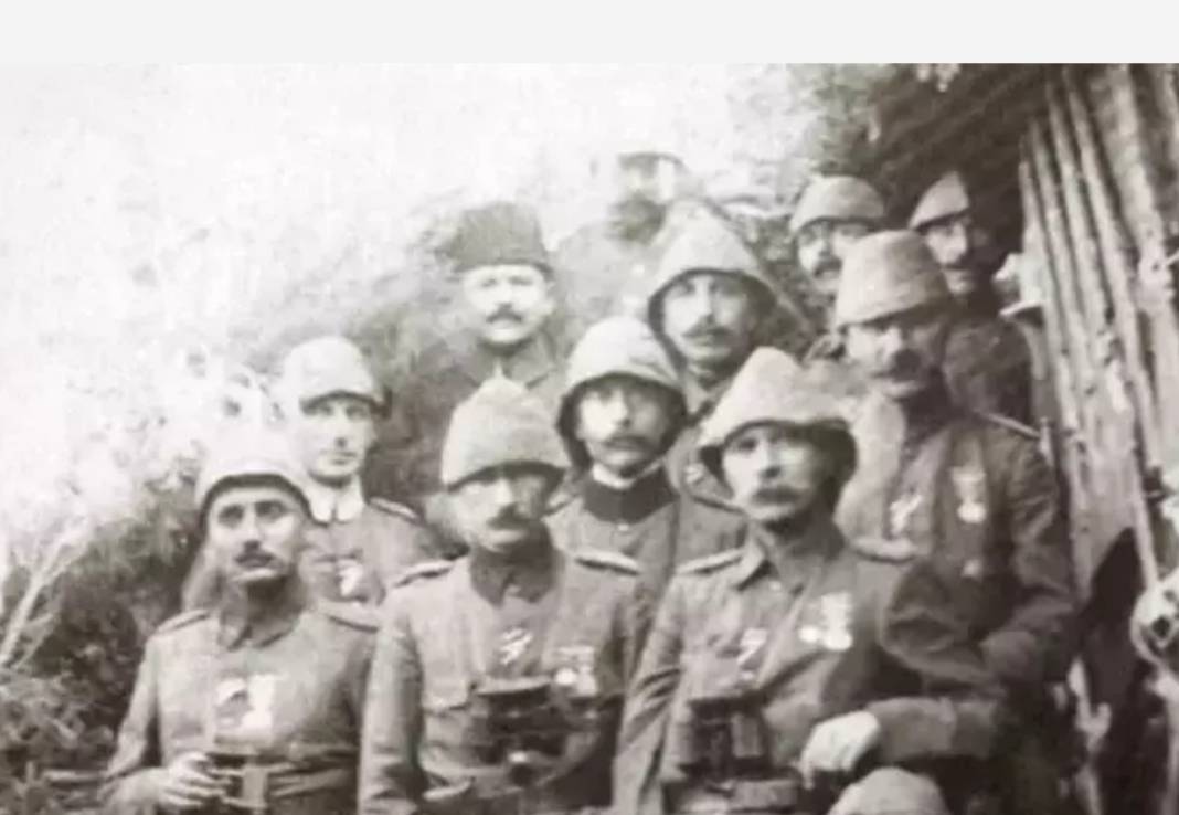 Ulu önder Atatürk'ü saygı ve özlemle anıyoruz 'Çanakkale Geçilmez' 5