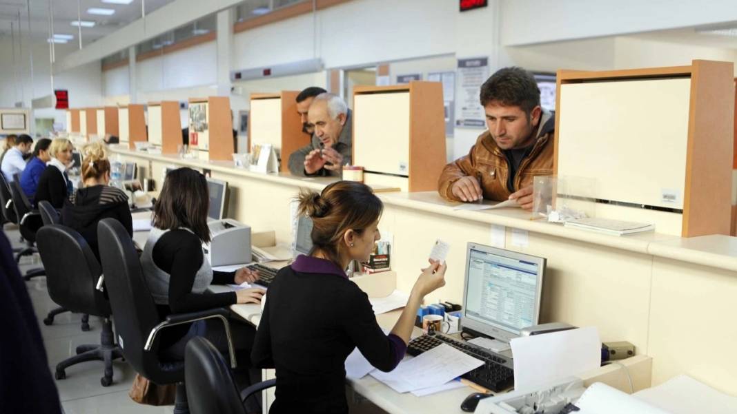 Milyonlarca kişinin maaşından 3.182 TL kesildi ‘Asgari ücretli ve emekli tir tir titreyecek’ 6