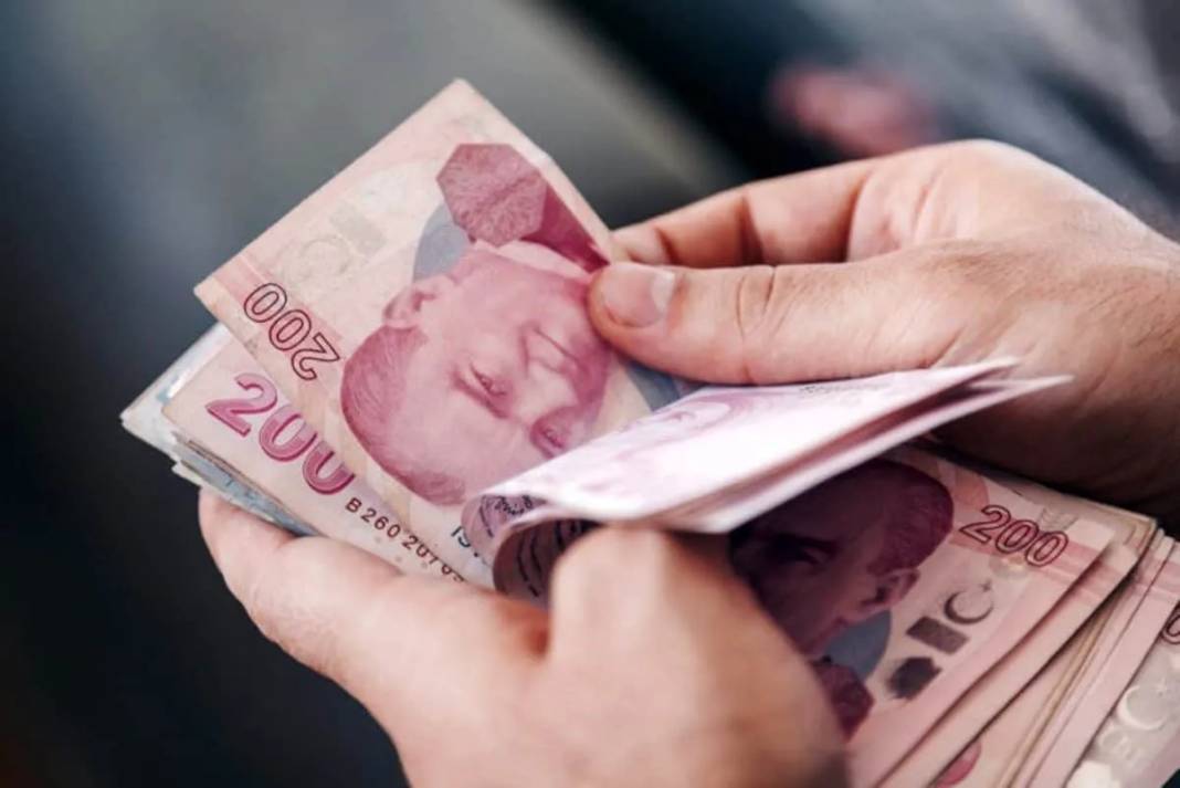 O banka hesaplara 8 bin 500 lira yatıracak: Şartları belli oldu 8