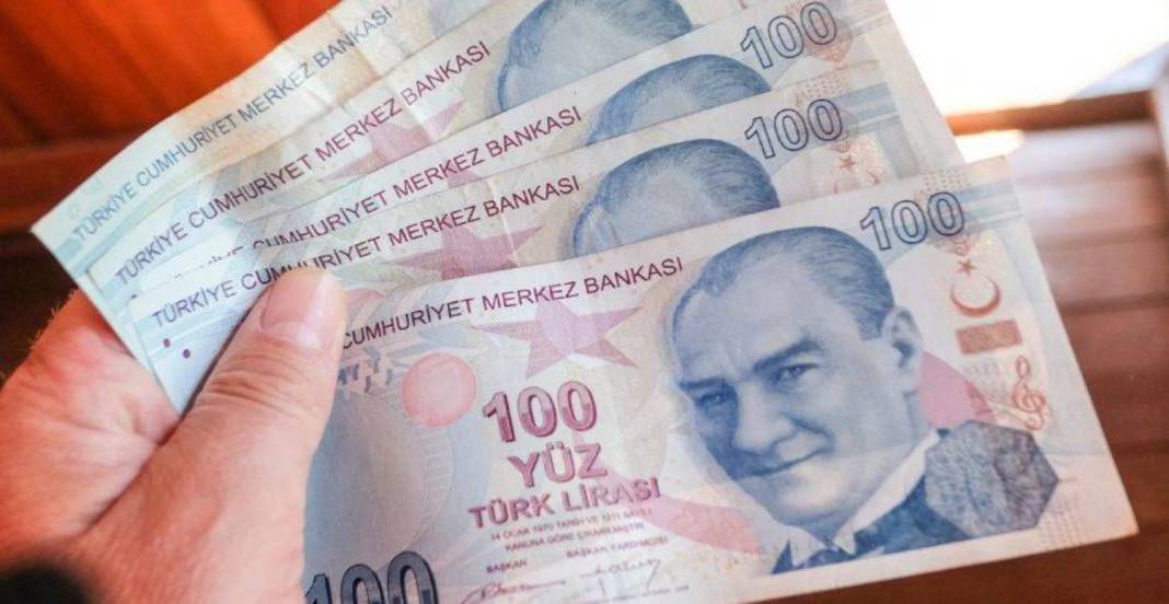 1 milyon TL'nin  aylık getirisi roket gibi uçtu: Duyan soluğu bankada alacak 1