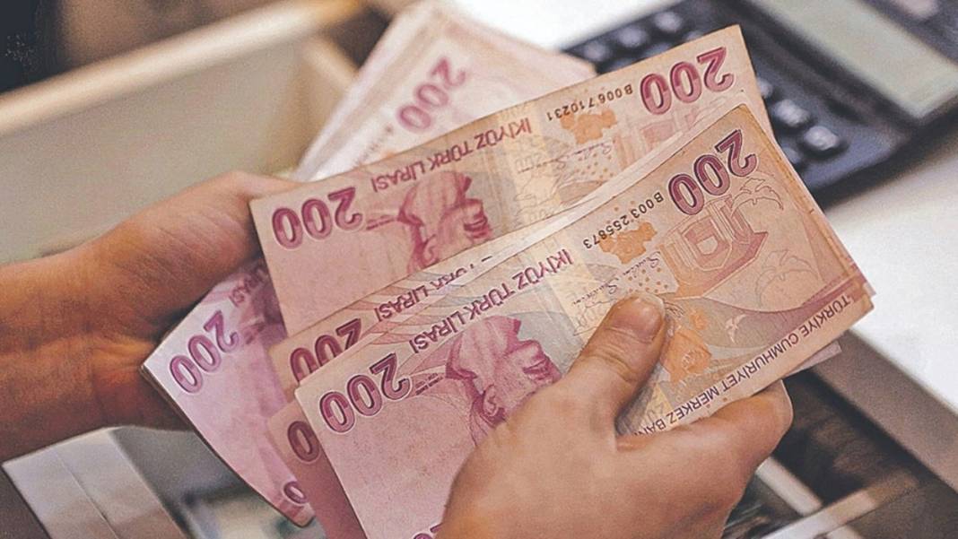 235 bin TL'nin 1 aylık getirisi resmen uçtu! Bankalar arasındaki yarış iyice kızıştı 9