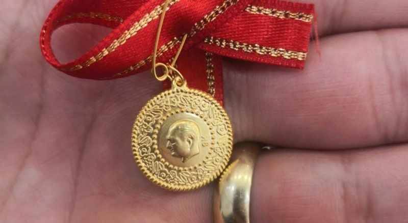 Altın sahiplerine ecel terleri döktürecek gelişme: 50 yıl sonra bir ilk 6