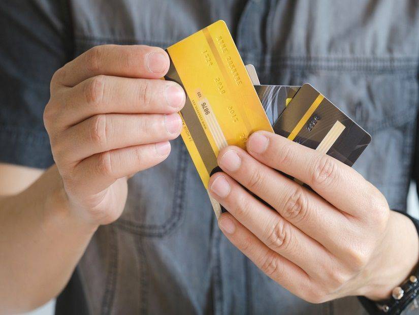 Kredi kartında flaş değişiklik: 3 kere üst üste asgarisini ödemeyen yandı! Kapatılacak 5