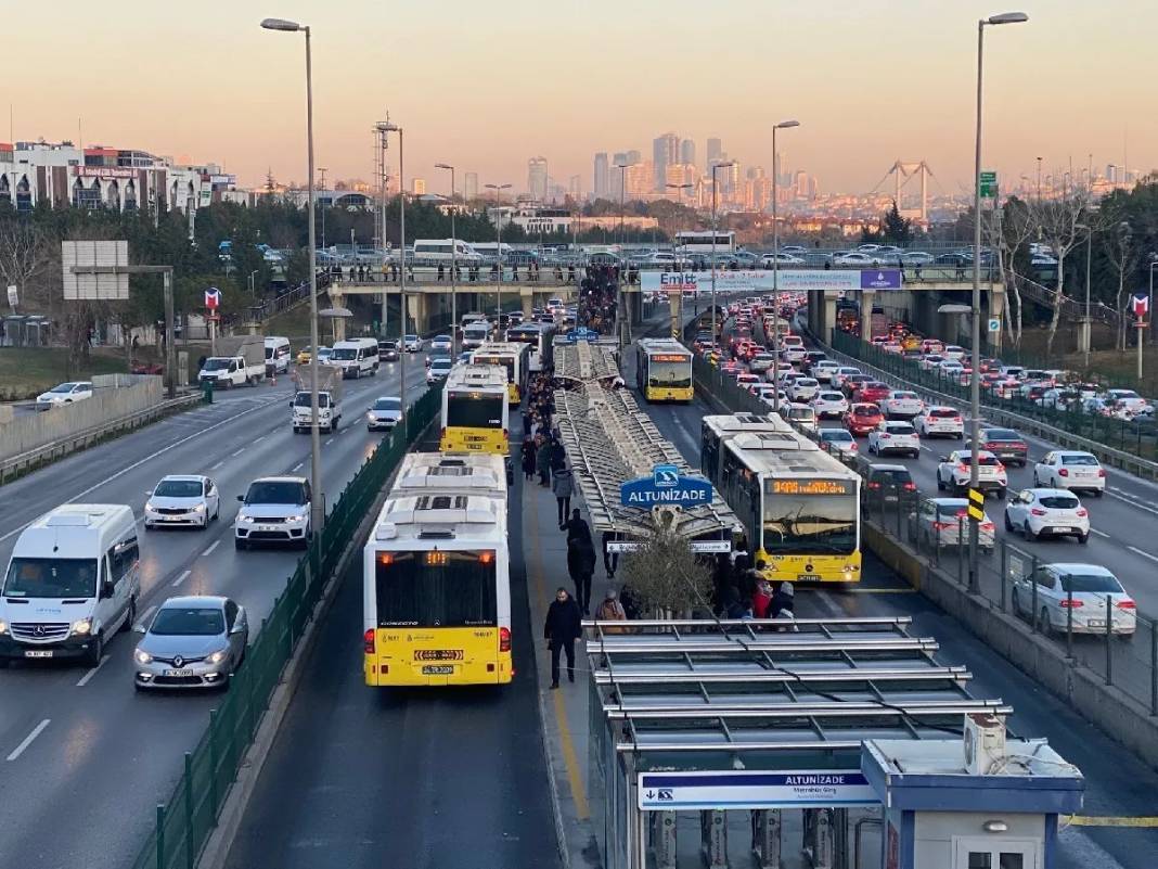 Elinizdeki kartların hepsi teker teker iptal edilecek: 81 ilin tamamında geçerli olacak 10