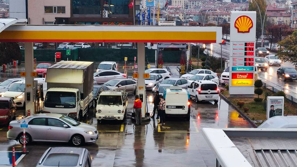 Benzin ve motorine dev zam! Enflasyonun açıklanmasıyla ÖTV zammı netleşti 5