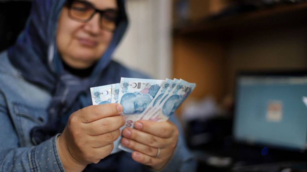 Banka faizleri uçuşa geçti. 550 bin TL'si olan yaşadı 3