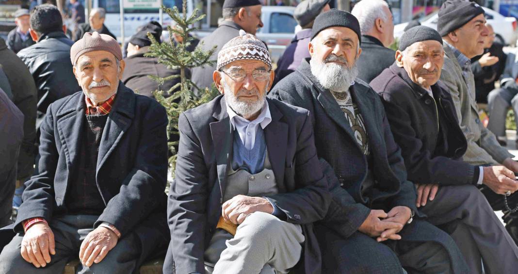 Emeklilere artık yüzde 20 indirimli oldu! Yüzleri güldürecek haber geldi 3