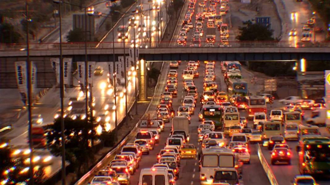 Trafikte yeni dönem başlıyor! Bakan tarih vererek açıkladı 8