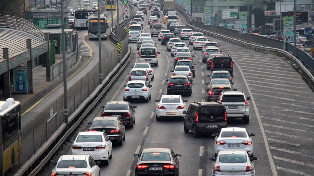 Trafikte yeni dönem başlıyor! Bakan tarih vererek açıkladı 10