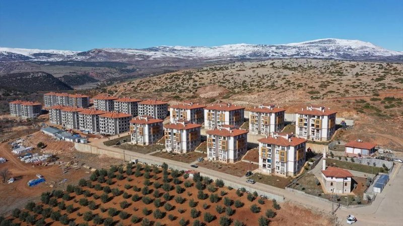 TOKİ’den dar gelirliye 9 Bin 400 taksitle konut satışı 6