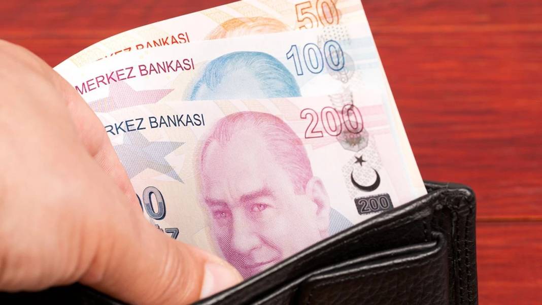 Emekli promosyonları roket gibi fırladı: Bankalar ardı ardına açıkladı 13