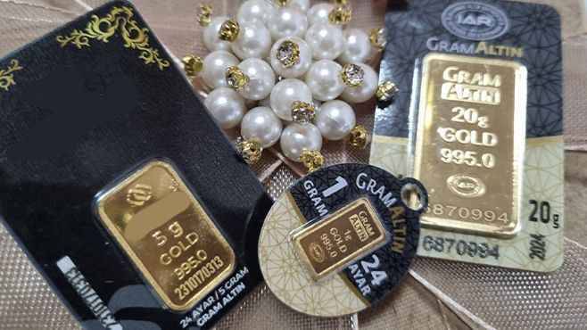 Gram altın yıl sonunda ne kadar olacak? Uzman isimler tahminlerini paylaştı 7