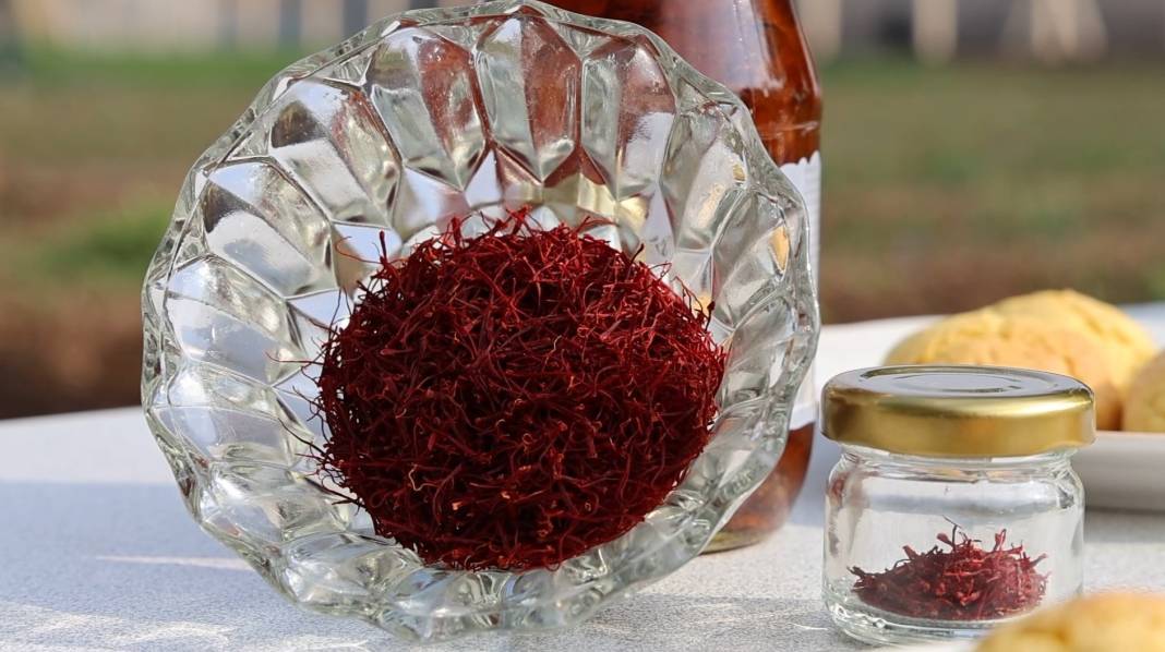 Mühendisliği bıraktı, bahçesine ekti: Gramını 200 TL’den satarak köşeyi döndü 3