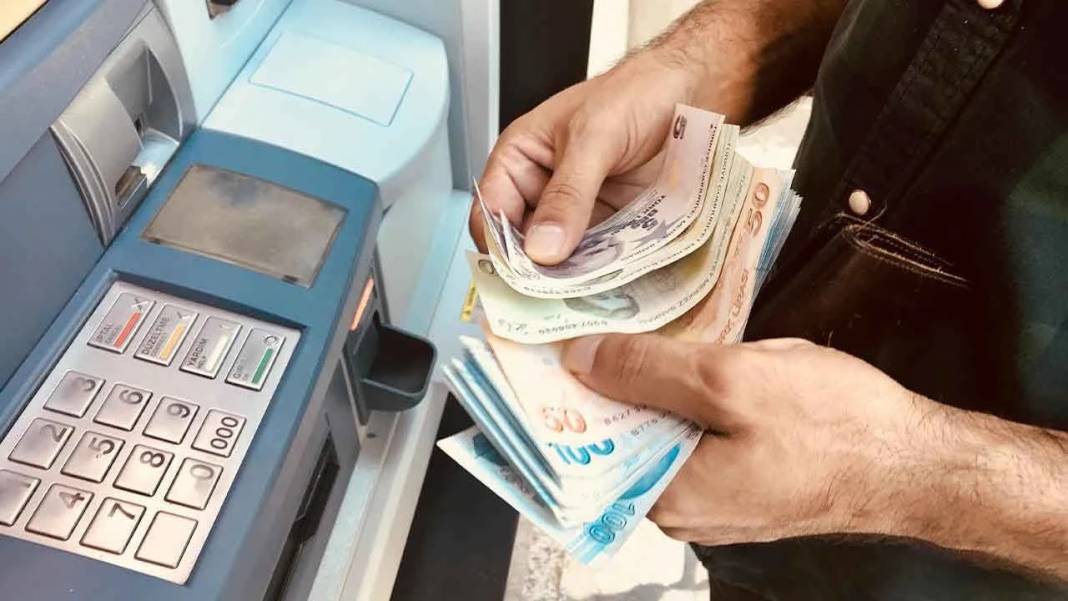 ATM'lerde yeni dönem: Yarından itibaren geçerli olacak 4