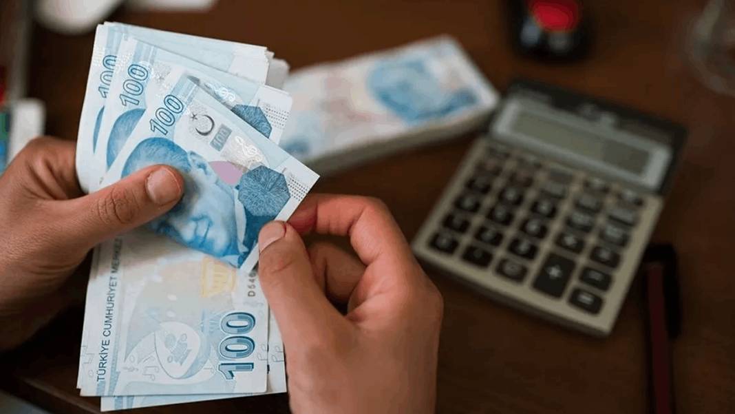 Ev hanımlarına emeklilik yolu gözüktü. 12 bin 500 lira ödeme alacaklar 2