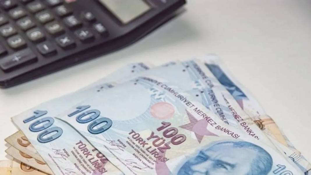 Emekliye 1.500 TL iade başladı! IBAN numarasına tek tek yatıyor 2