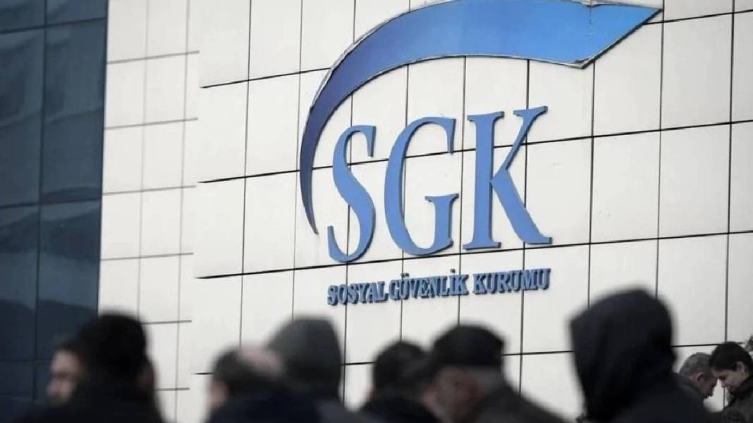 SGK son dakika açıkladı: Bu belgeyi getirene 5 bin TL ödeme 2