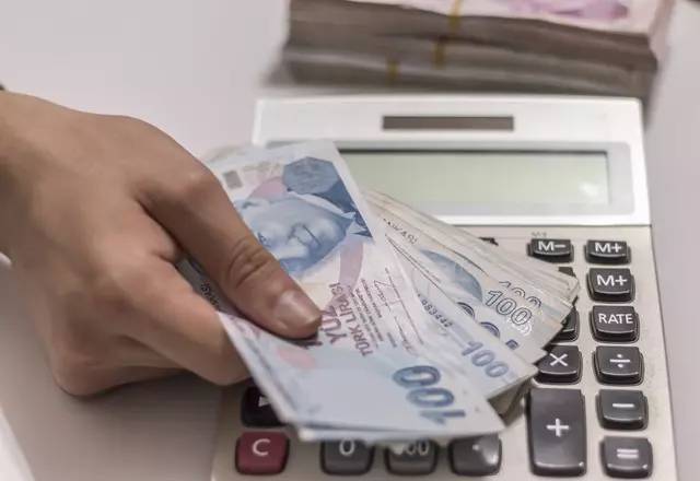 Bu bankalarda kartı olanlar dikkat: 2 bin 250 TL iade imkanı 3