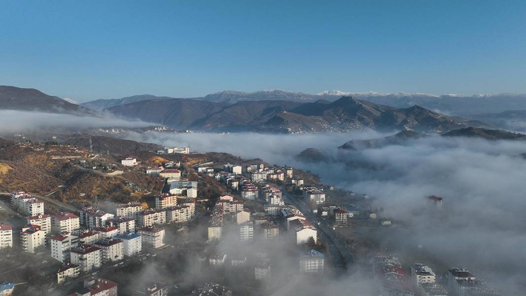 Tunceli'de etkili olan sisin güzelliği dronla görüntülendi 4