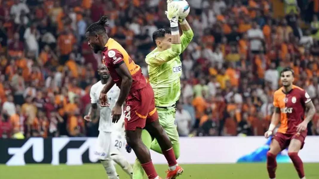 Galatasaray'dan transfer çılgınlığı! Dursun Özbek harekete geçti, ayrılacak isimler de belli oldu 7