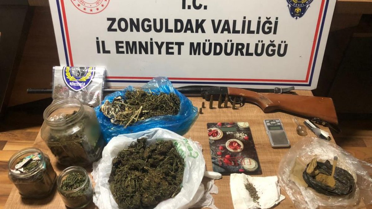 Zonguldak'ta uyuşturucu operasyonu; 3 tutuklama