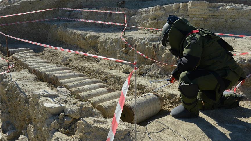 Çanakkale'de patlamamış top mermisi bulundu