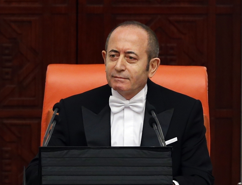 "Çift başlılık diye bir şey söz konusu değil"