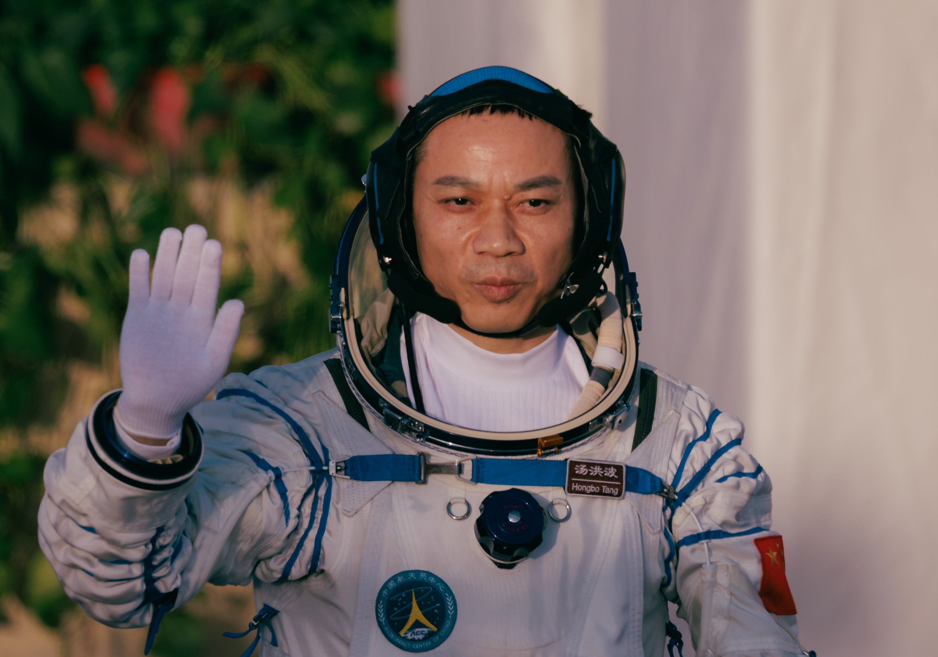 Çin’in en genç taykonot ekibi uzaya gönderildi
