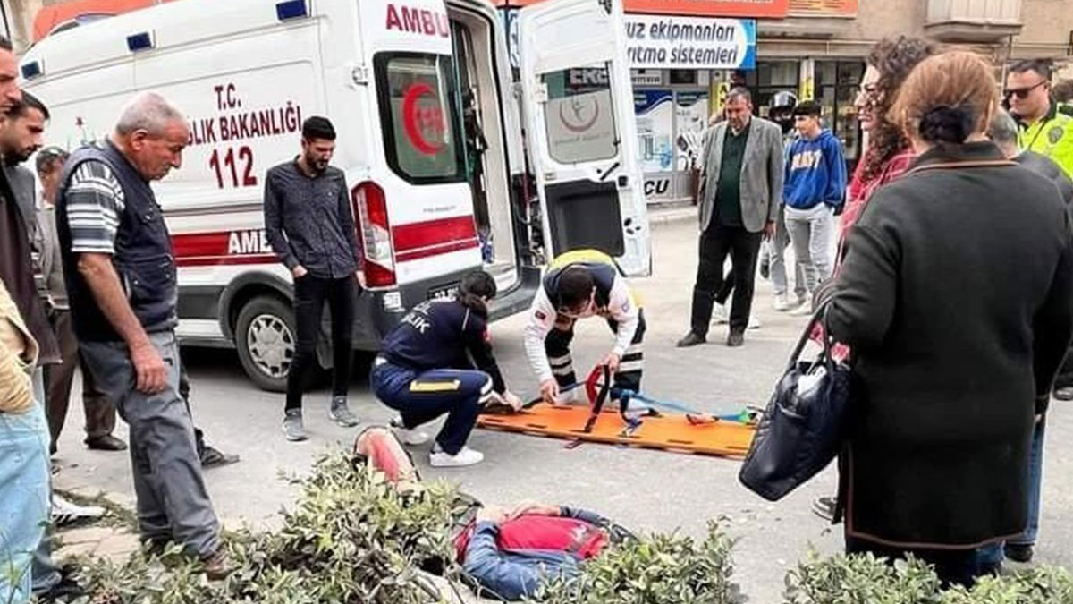 Elazığ’da motosiklet devrildi sürücü yaralandı