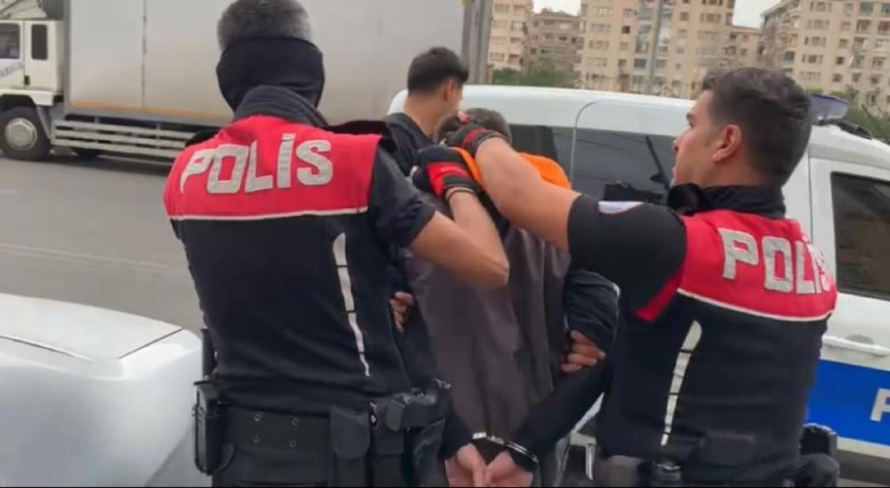 Diyarbakır’da adliyeye sevk edilen 132 kişi tutuklandı