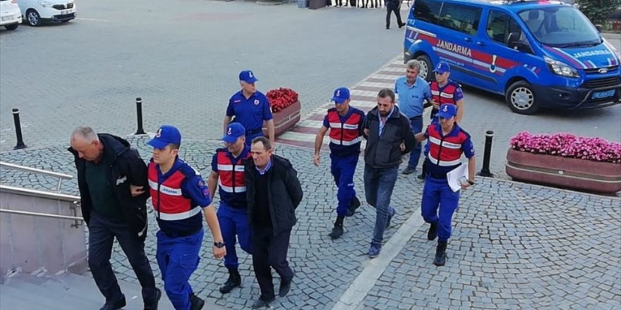 Yine Düğün Yine Maganda Kurşunu