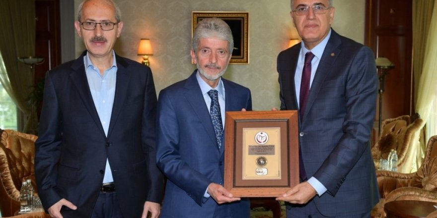 Üstündağ'dan Tuna'ya ziyaret