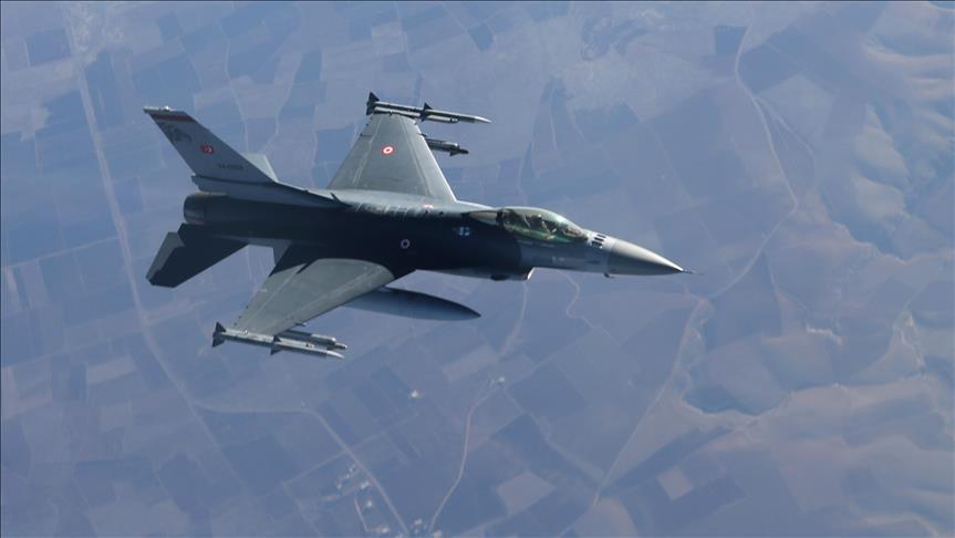 Irak'ın kuzeyine hava harekatı