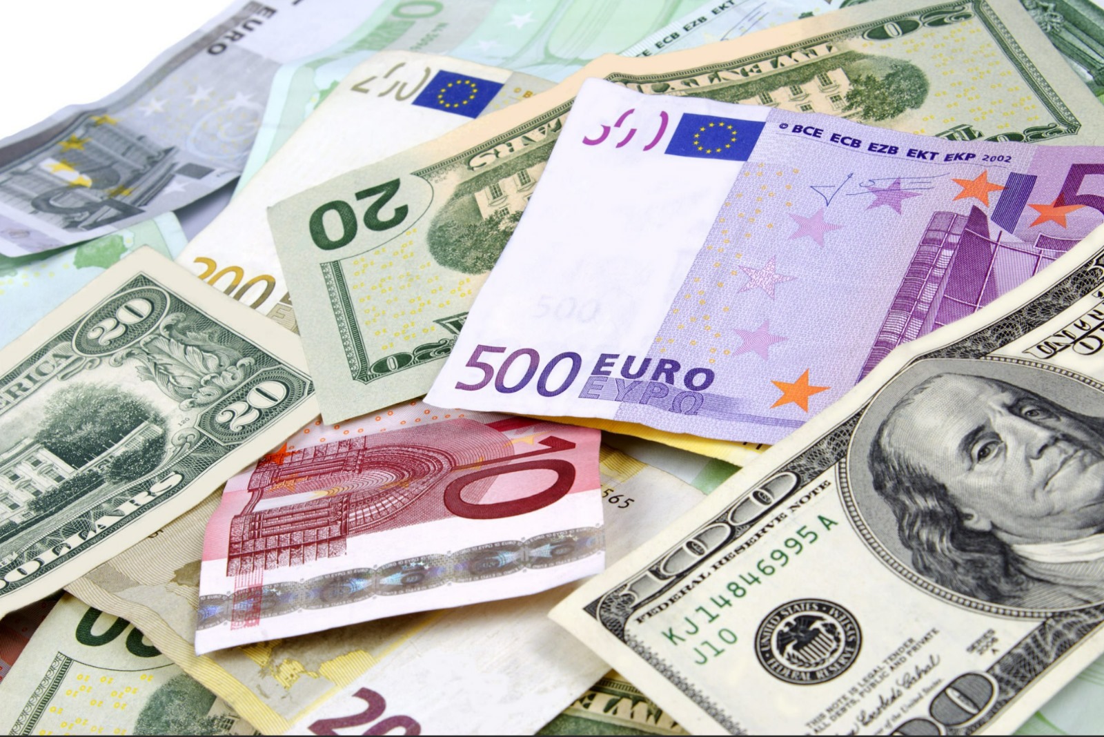Dolar rekora koşuyor 'Euro, Sterlin ve İsviçre Frangı'nda son durum ne'