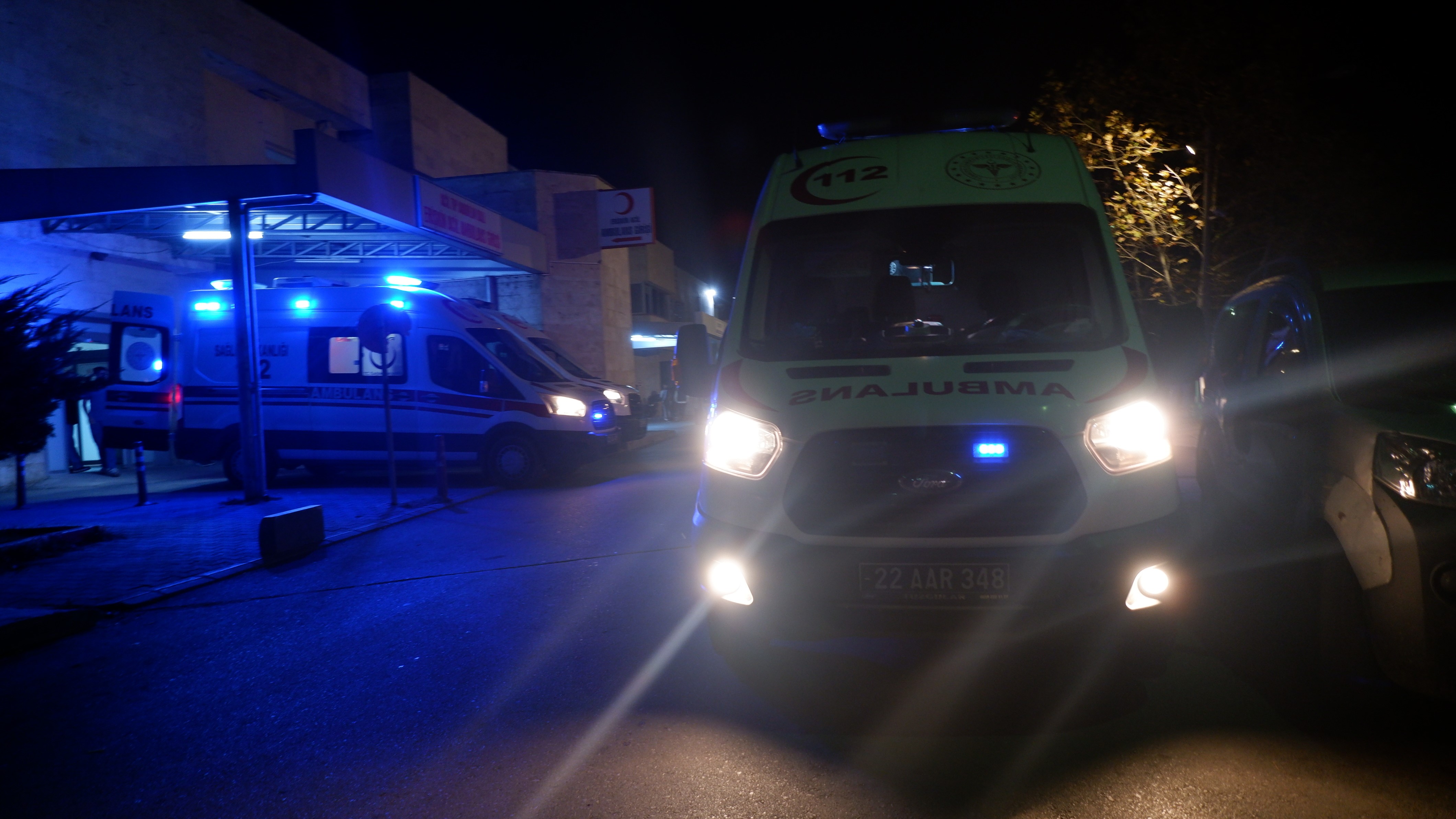 Edirne'de motosiklet ile panelvan araç çarpıştı: 2 kişi hayatını kaybetti