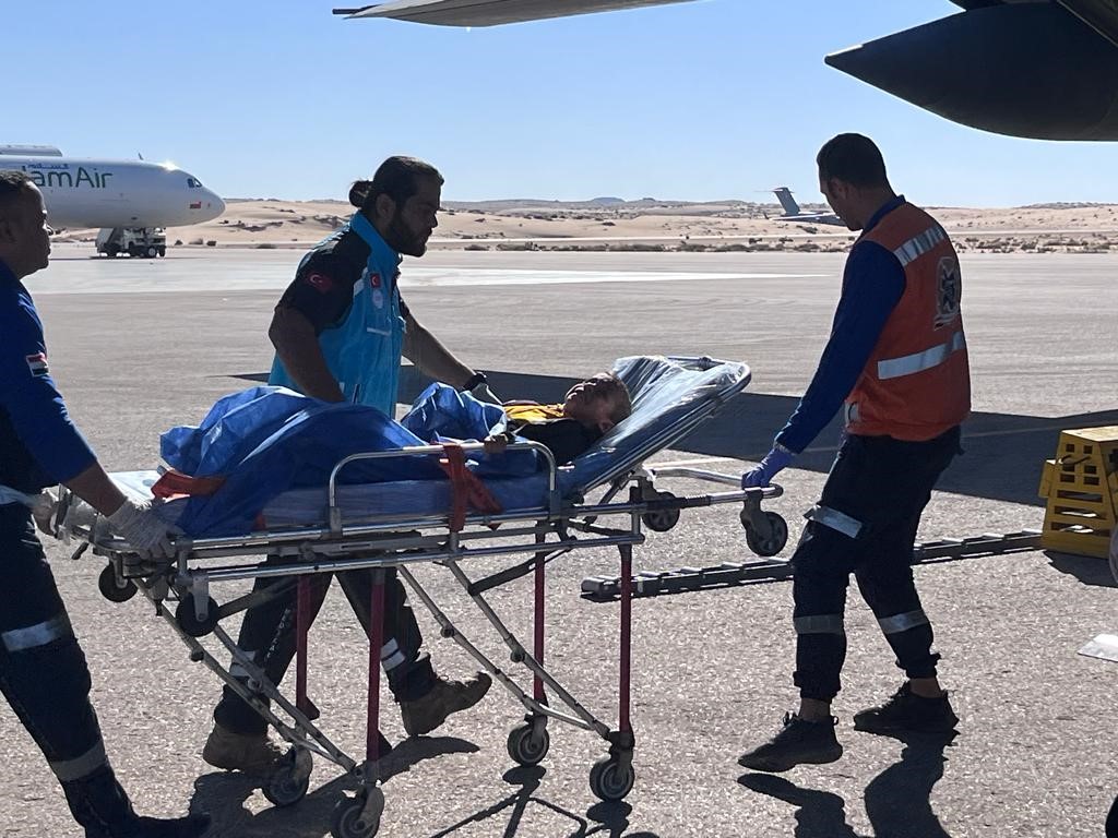 Gazzeli 23 hasta daha Türkiye'ye getiriliyor
